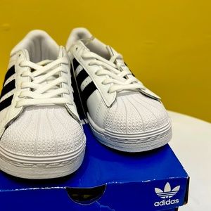 Adidas superstar C Black and white unisex